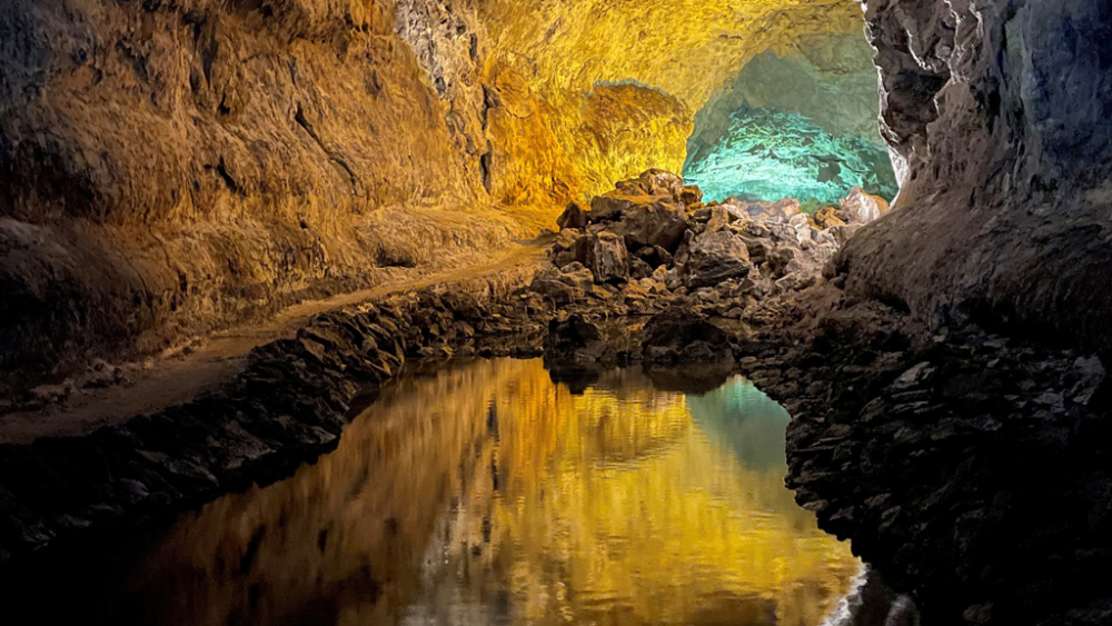 LQ_Geurt van Gils - Cueva de los Verdes